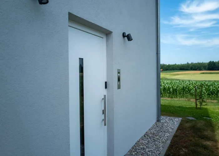 Neubau Gruener Wolpertinger Designwhg 106qm Barrierefrei شقة